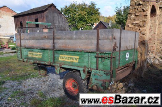 Jednosý návěs tovární výroby 3tuny, horní závěs Jednosý návěs tovární výroby 3tuny, horní závěs