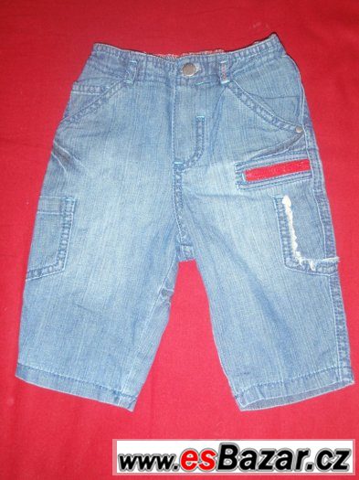 031- Setík tričko TOMMY HILFIGER+3x jeans+vestička NEXT 3-6m