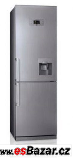 LG Chladnička s mrazničkou a nápoj.automatem - SPĚCHÁ