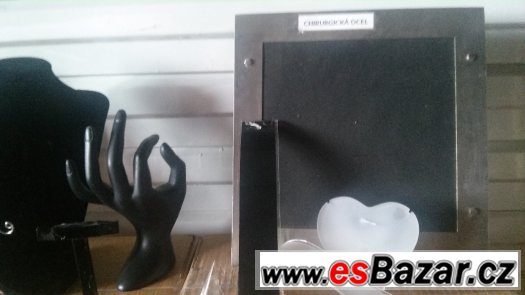 VYBAVENÍ OBCHODU, BYSTY, STOJÁNKY NA NÁRAMKY, NAUŠNICE VYBAVENÍ OBCHODU, BYSTY, STOJÁNKY NA NÁRAMKY, NAUŠNICE