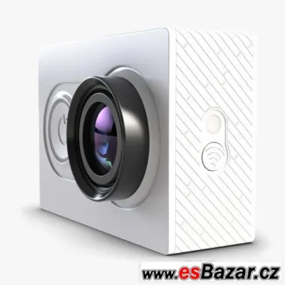 XiaoMi Yi kamera + bohaté příslušenství...