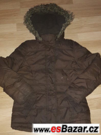 Zimní kabatek s kapucí v. 128-134 značka YD