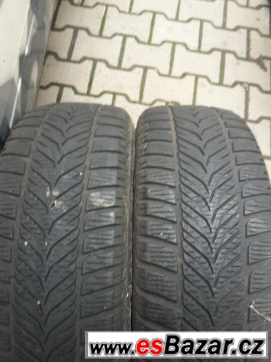 2x zimni pneu 215/60/16 99H sava goodyear.