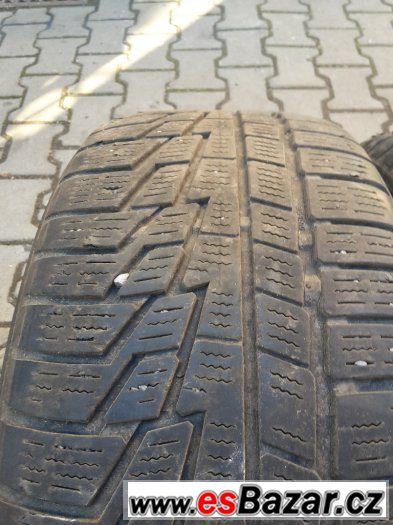 2x zimni pneu 215/50/17 nokian 95V XL