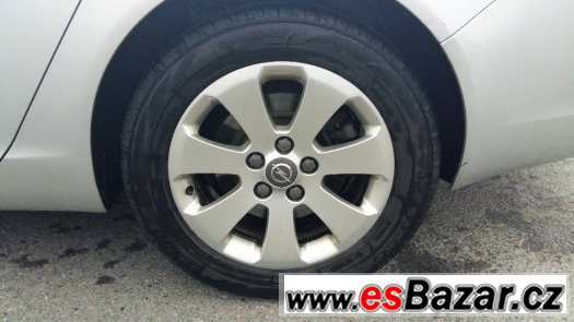 Opel Insignia 2010 2.0 CDTI NAVI 118 KW Opel Insignia 2010 2.0 CDTI NAVI 118 KW