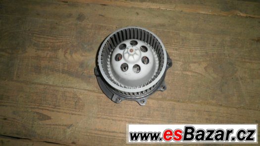Prodám náhradní díly Renault-ventilátor topení a klimatizace Prodám náhradní díly Renault-ventilátor topení a klimatizace
