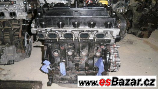 Prodám náhradní díly Renault-motor 2,5dci Master Prodám náhradní díly Renault-motor 2,5dci Master