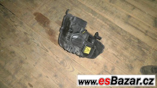 Prodám náhradní díly Renault-lampy Velsatis Prodám náhradní díly Renault-lampy Velsatis