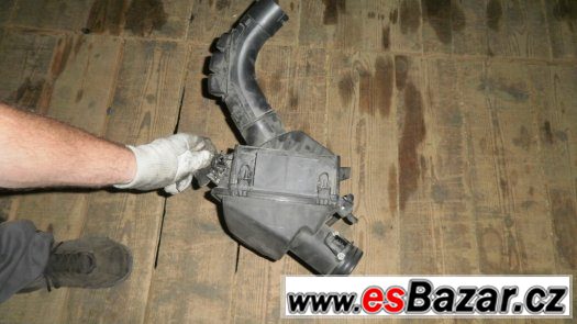 Prodám náhradní díly Renault-filtrbox 2,0dci Koleos Prodám náhradní díly Renault-filtrbox 2,0dci Koleos