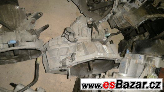 Prodám náhradní díly Renault-převodovky 1,6 16V Prodám náhradní díly Renault-převodovky 1,6 16V