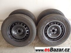 Sada zimních pneu 215/60 R16 včetně ráfků