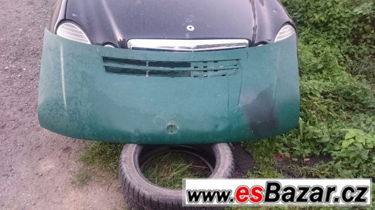 Mercedes Benz Vito přední kapota