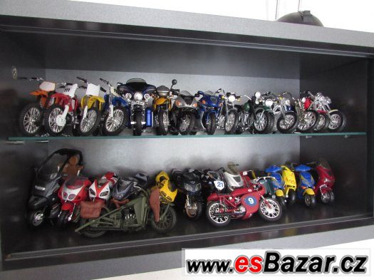 SBÍRKA MODELŮ MOTOCYKLŮ SBÍRKA MODELŮ MOTOCYKLŮ