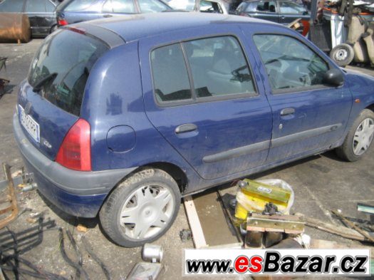 Renault  Clio  II