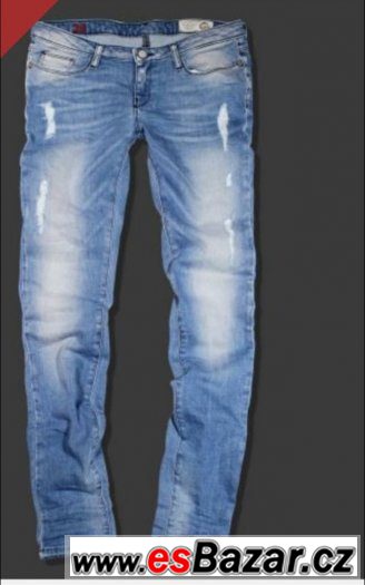 Dámské značkové džíny