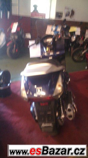 HONDA SILVER WING 600