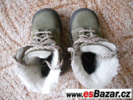 Zimní boty s kožíškem, vel. 23