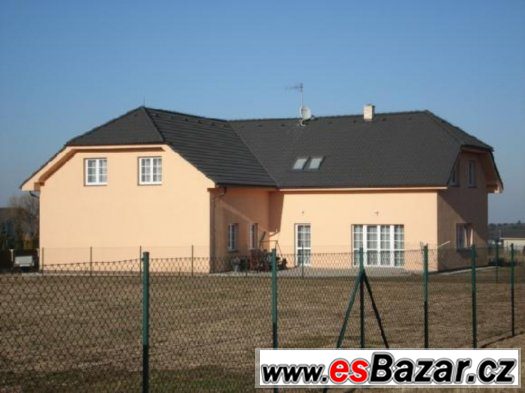 Krásný rodinný dům,370m2, pozemek 861m2, Jesenice u Prahy