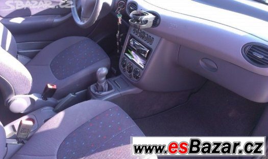 Mercedes A - benzín, 49000 km Mercedes A - benzín, 49000 km