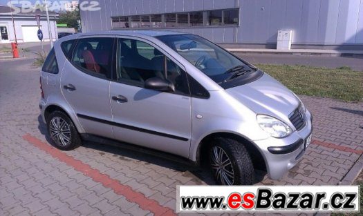 Mercedes A - benzín,  49000 km