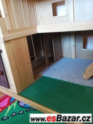 Domeček ..dům  pro panenky dřevěný