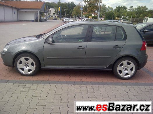 VW Golf V 1,4 16V