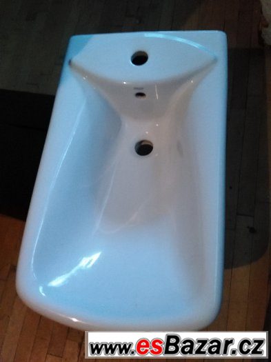 Závěsný bidet zn. ROCA