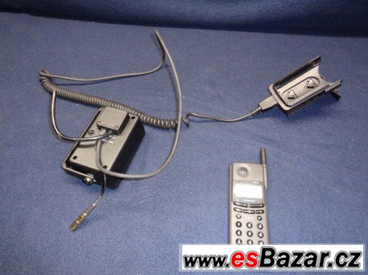 telefon-gsm-siemens-e10d-s-handsfree-sadou-do-auta