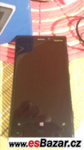 Vyěním Nokii Lumia 32GB aknihyJiřího Kulhánka Noční klub1,2