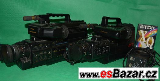 VHS kamery Grundig a Panasonic M2
