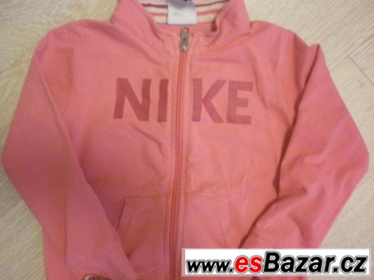 SOUPRAVA NIKE SOUPRAVA NIKE