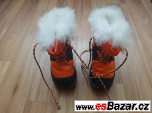 Dětské zimní boty Olang Ron vel. 19. Délka stélky cca 12cm.