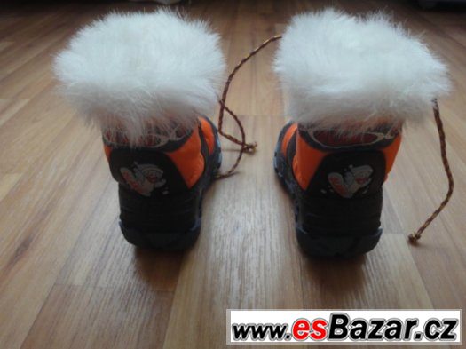 Dětské zimní boty Olang Ron vel. 19. Délka stélky cca 12cm.