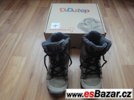 Značkové dětské zimní boty D.D.Step vel. 28. Délka stélky cc