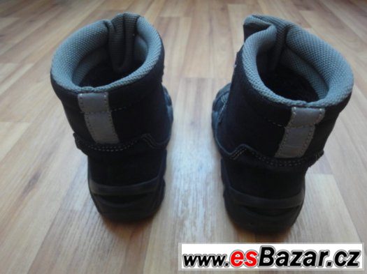 Značkové zimní boty Primigi z Gore-Tex vel. 25. Délka stélky Značkové zimní boty Primigi z Gore-Tex vel. 25. Délka stélky