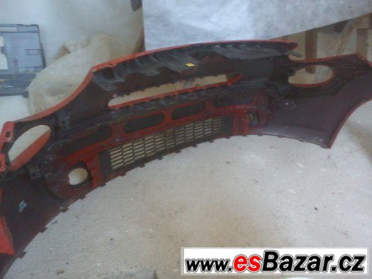 Fiat 500 l přední nárazník s mřížkou Fiat 500 l přední nárazník s mřížkou