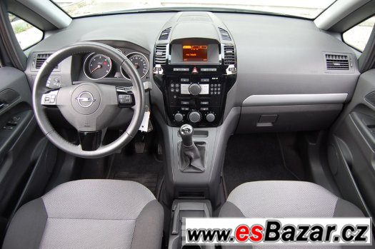 Opel Zafira 1.7CDTi 7-míst