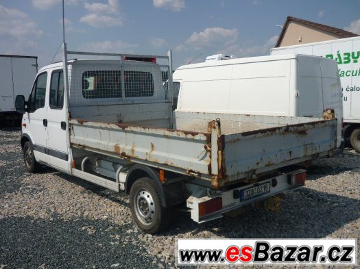 RENAULT MASTER 2,5 DCI 7 míst + sklápěč