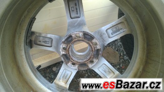Litá kola VW Passat CC Litá kola VW Passat CC