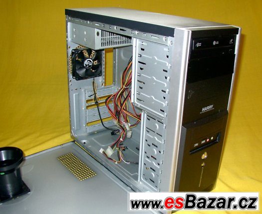 PC skříň+zdroj 300W+DVD RW mechanika-prodám. PC skříň+zdroj 300W+DVD RW mechanika-prodám.