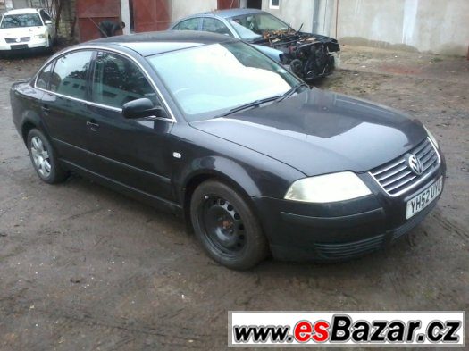 VW Passat 1.9 TDI 96 kw/130 k AVF sedan, černá met.