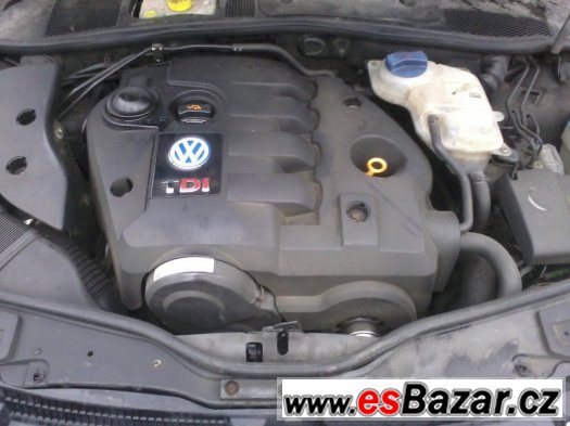 VW Passat 1.9 TDI 96 kw/130 k AVF sedan, černá met.