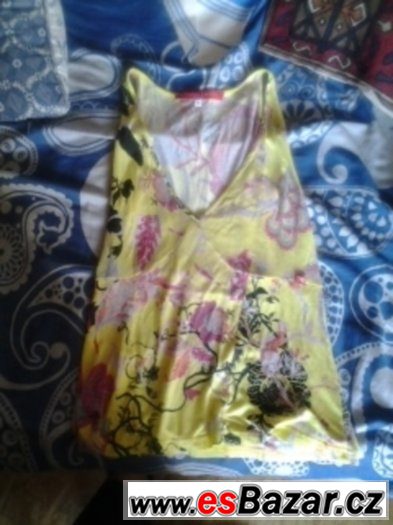 Isaac Mizrahi hedvábný top,top Lacroix,tunika st-martins Isaac Mizrahi hedvábný top,top Lacroix,tunika st-martins