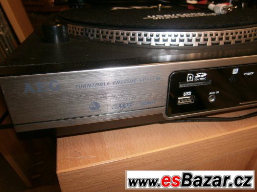 Gramofon AEG MC 4420 s nahráváním na USB