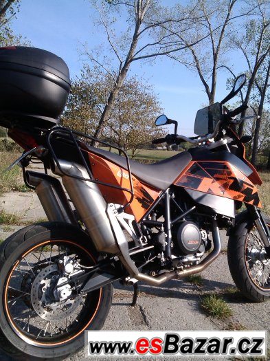 KTM 690 Supermoto, r.v.07