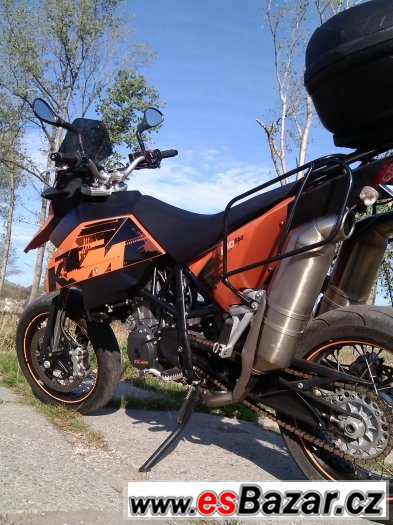 KTM 690 Supermoto, r.v.07