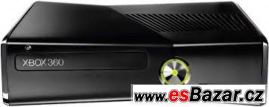 Xbox 360 4GB, téměř nehraný Xbox 360 4GB, téměř nehraný