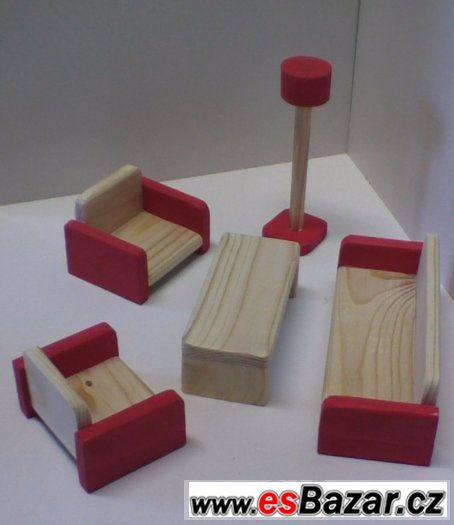 dřevěný nábytek pro panenky obývák