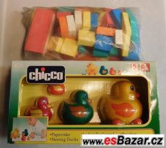 Chicco kačenky na provázku+Cihličky z molitanu.