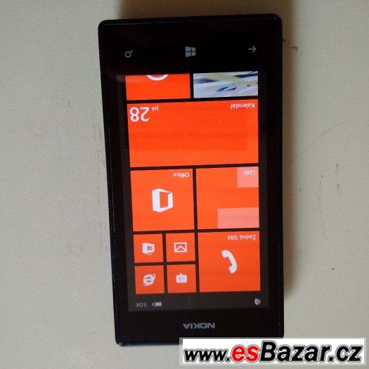 Lumia 520